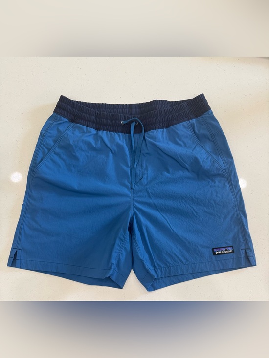 Patagonia Other - Patagonia Men’s Blue hybrid shorts with Navy Waistband